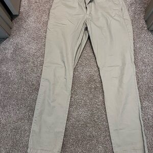 Old Navy Men's Khaki Chinos